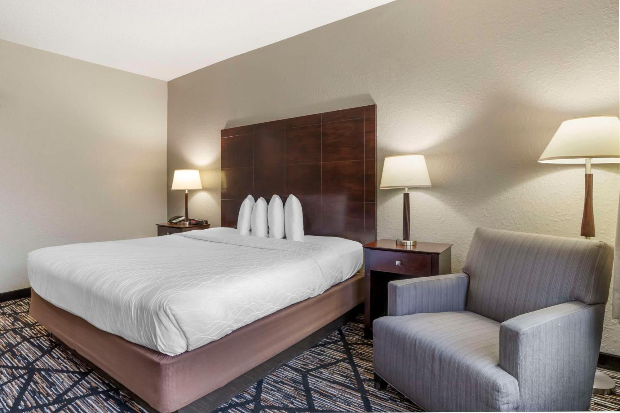Best Western Plus Hobby Airport Inn And Suites Houston Exterior foto